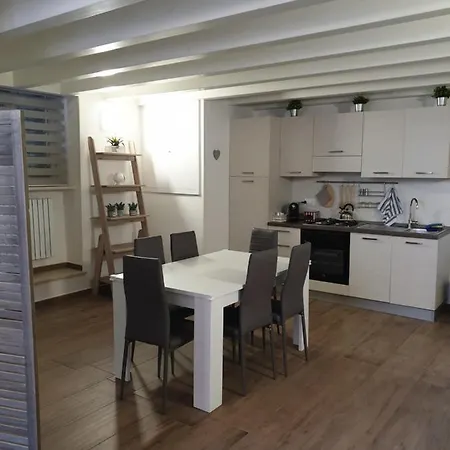 Imbriani 24 Bed & Breakfast Noci
