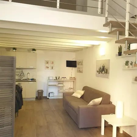 Bed & Breakfast Imbriani 24 Noci