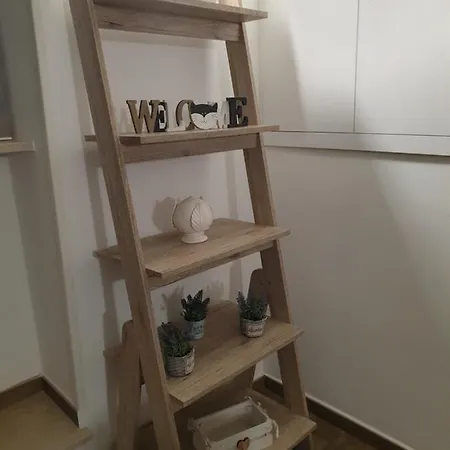 Imbriani 24 Bed & Breakfast